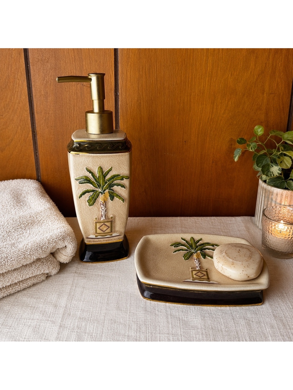 Avanti Banana Palm Linen Soap Dish & Lotion Soap Dispenser Bathroom Set